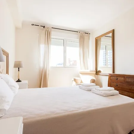 Feels Like Saldanha Cozy Flat * Lisboa